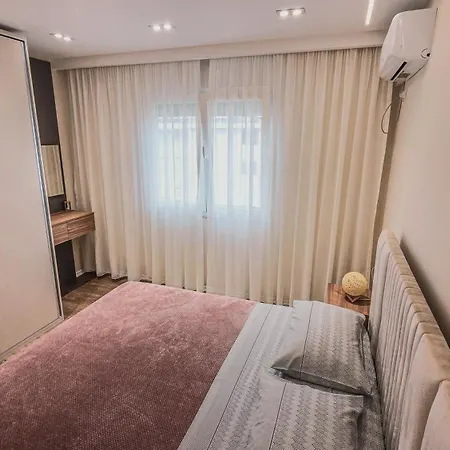 Spot Two Free Bikes Included Save 20 Eur On Bike Rent Book Now Шкодер