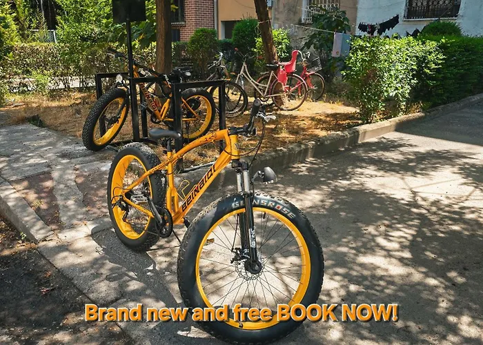 Spot Two Free Bikes Included Save 20 Eur On Bike Rent Book Now 公寓 *
